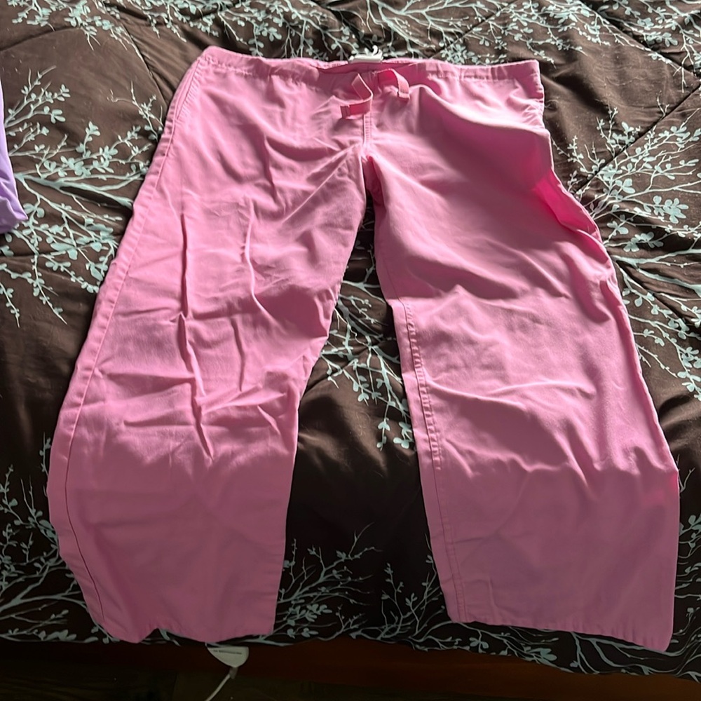 Scrub pants